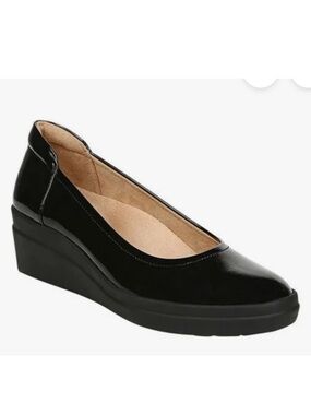 Naturalizer Sam Wedge Pumps